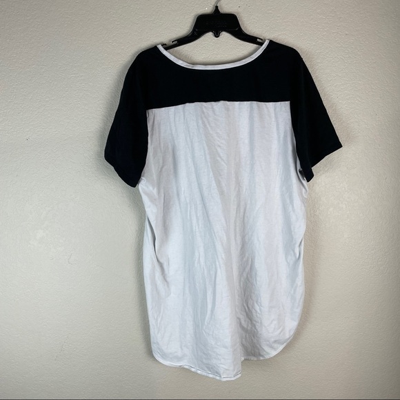 Disney Mickey Mouse Womans Top Size 2X - Picture 4 of 6